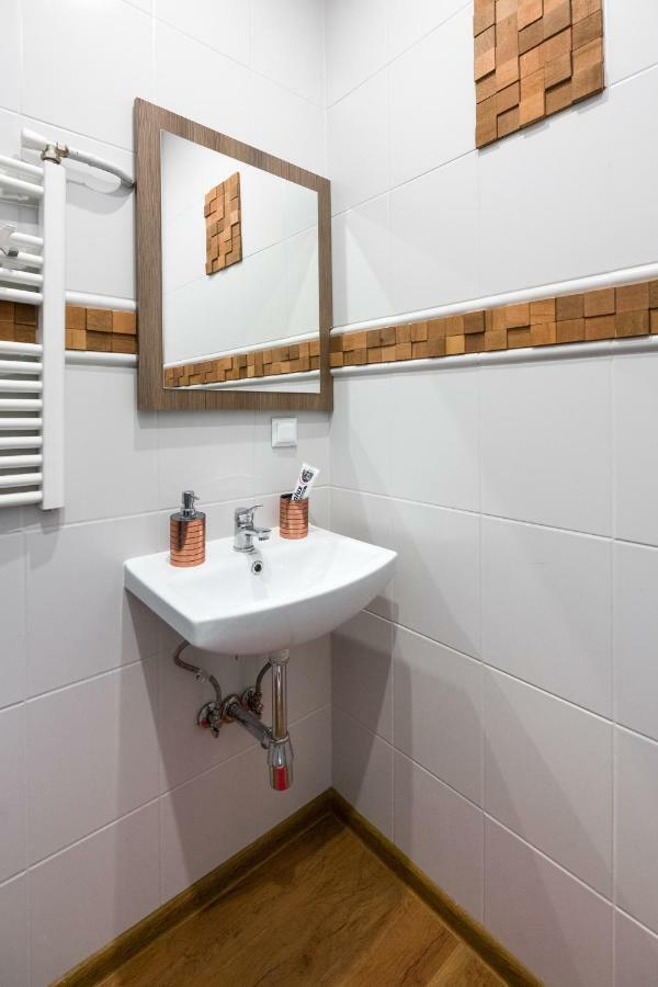 Jm Apartments Zamieszkaj W Centrum Krasków Exteriör bild