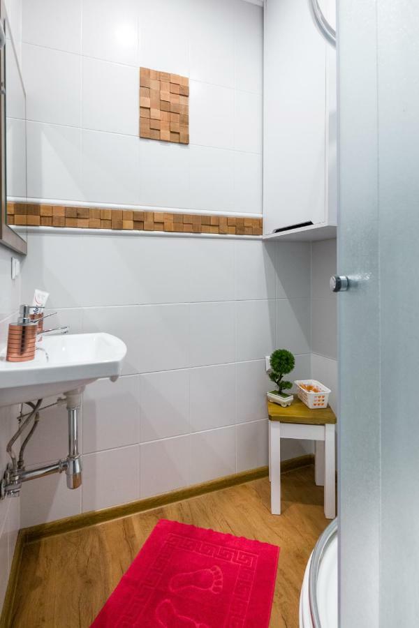 Jm Apartments Zamieszkaj W Centrum Krasków Exteriör bild